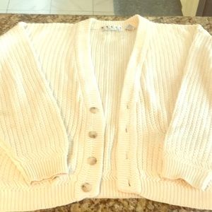 Men’s XL sweater.
